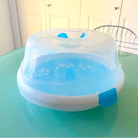 Munchkin Steam Guard Microwave Bottle sterilizer - Picture 1 of 3
